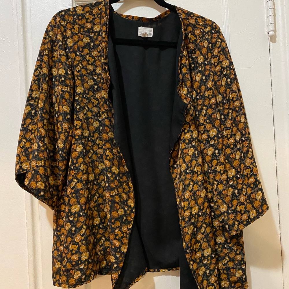 Floral print kimono